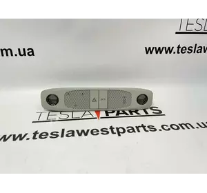 Плафон підсвічування передній Tesla Model 3, 1092572-99-C