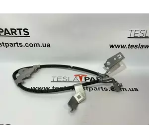 Шланг гальмівний Tesla Model S Plaid, 1420723-00-C