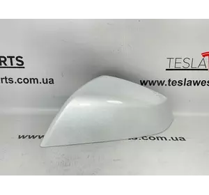 Кришка дзеркала ліва біла Tesla Model S Plaid, 1622235-00-A