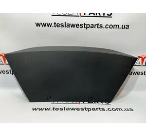 Кришка причіпного пристрою Tesla Model X Plaid, 1609584-00-A